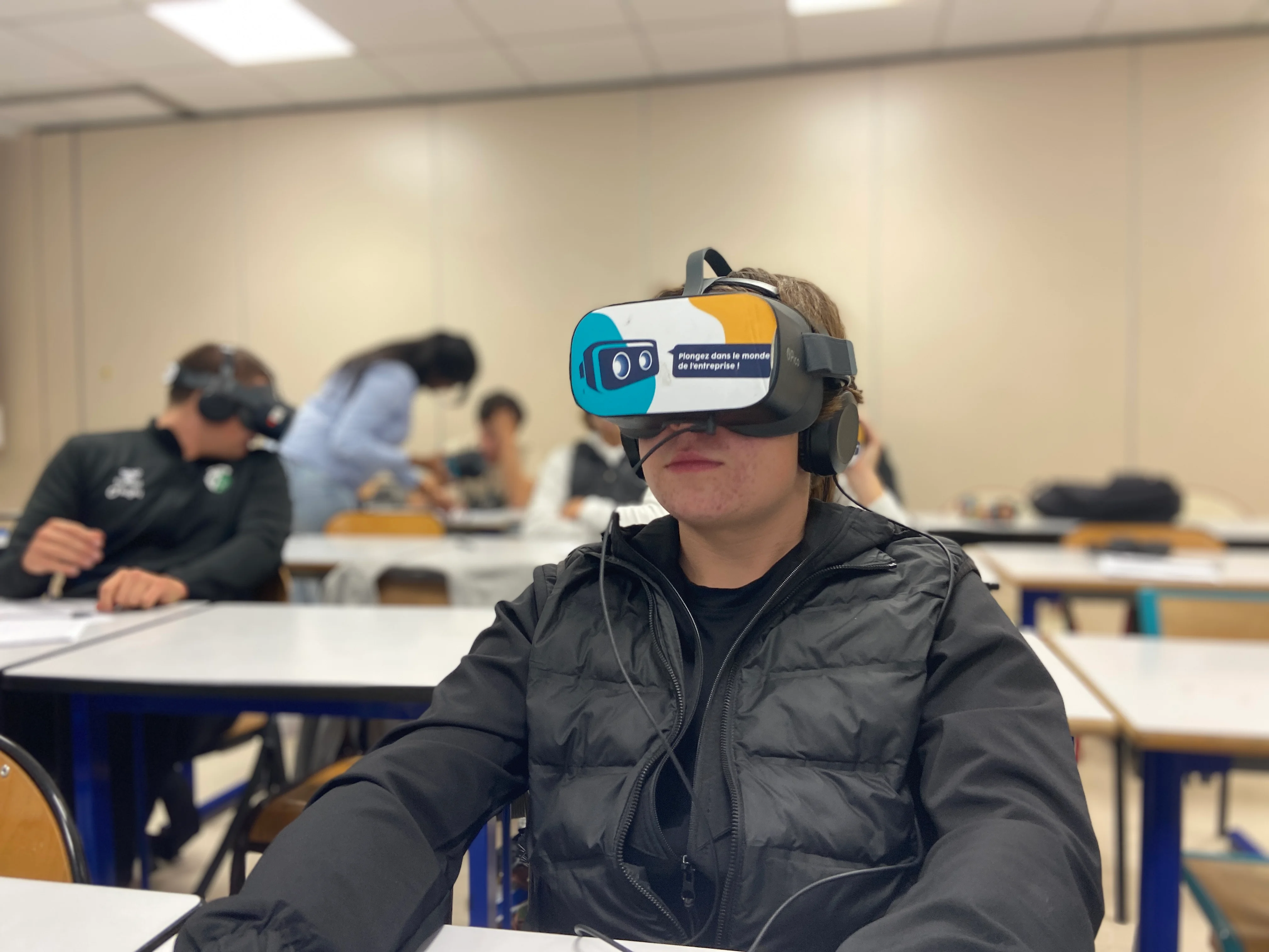 jeune casque VR
